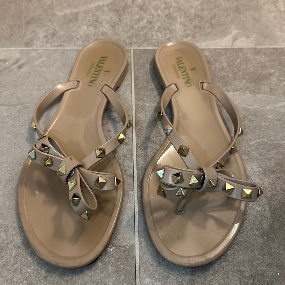 COPY - Valentino RUBBER ROCKSTUD THONG